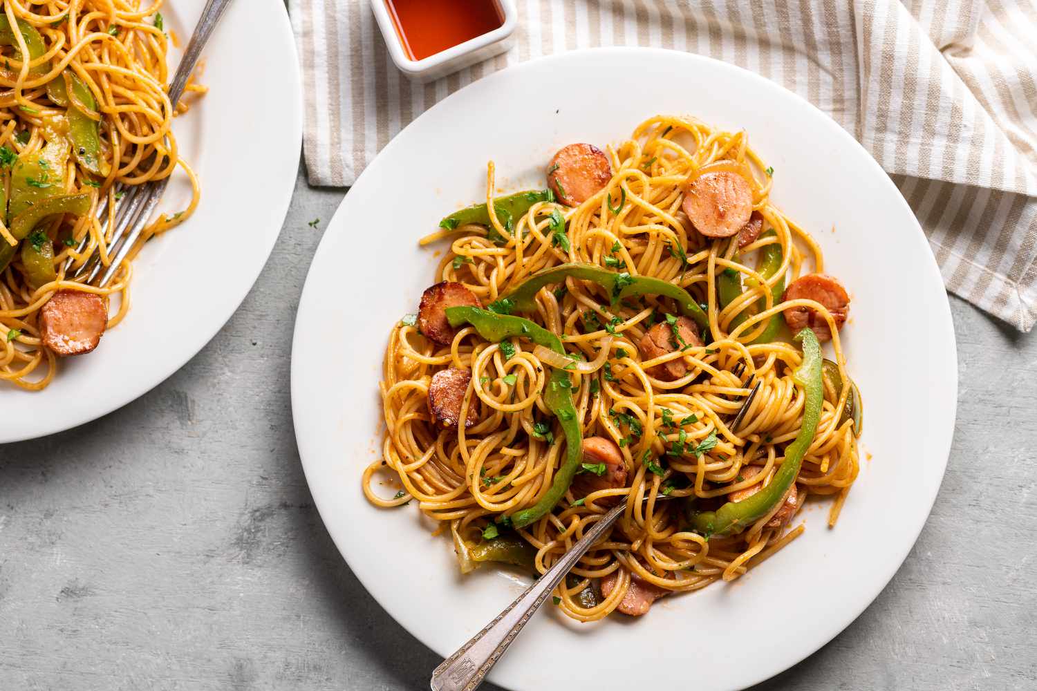 SPAGETTI NAPOLITEN